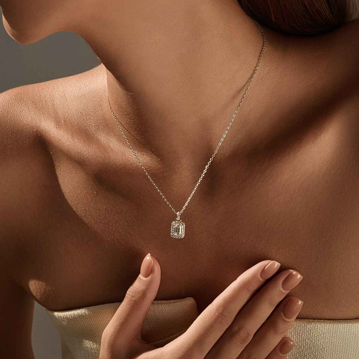 Emerald-Cut D-Color VVS1 Moissanite Pendant Necklace in Sterling Silver – Geometric Locket Style