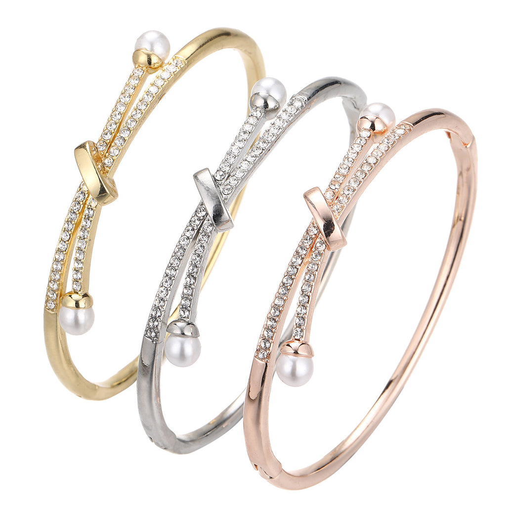 Cross-Border Hot-Selling European and American Light Luxury Niche Design Bracelets, Personalized Temperament Bracelets, Fashionable and Elegant Hand Accessories