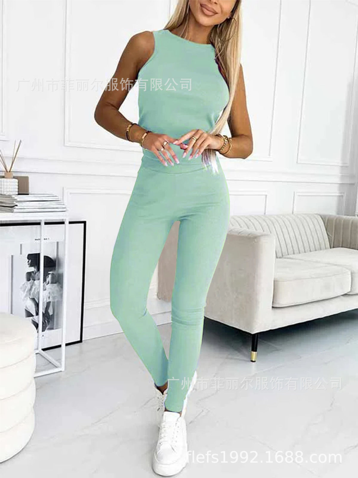 Amazon Hot Products Women's Sports Casual Hooded Sweater Thickened Thread Slim Vest Pants Three-Piece Set