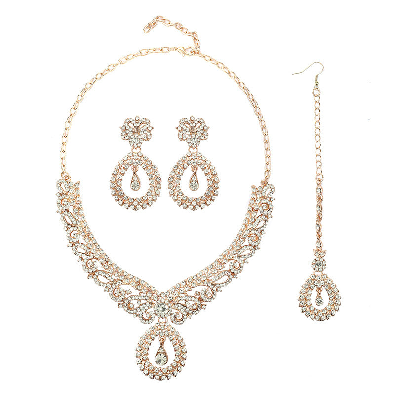 European and American Accessories Exaggerated Retro Necklace Set Women's Luxury Crystal Banquet Dress Accessories Clavicle Chain Three-Piece Set