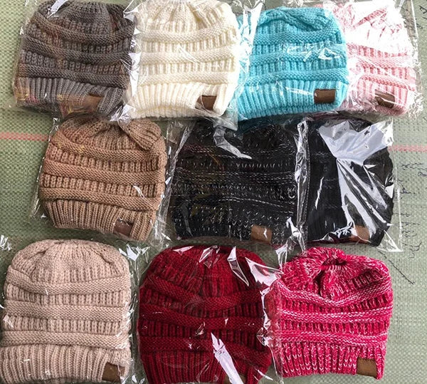 European and American Autumn and Winter Beanie Hat Popular Knitted Ponytail Hats Women Wool Beanie Hats