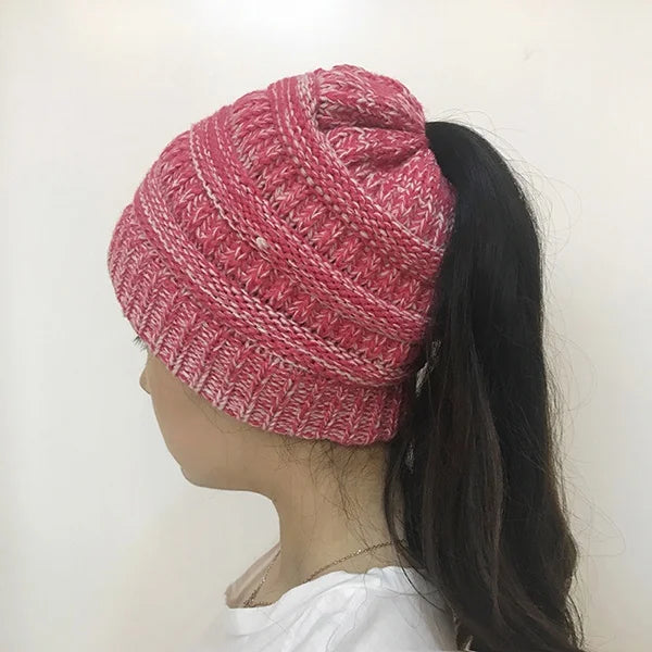 European and American Autumn and Winter Beanie Hat Popular Knitted Ponytail Hats Women Wool Beanie Hats
