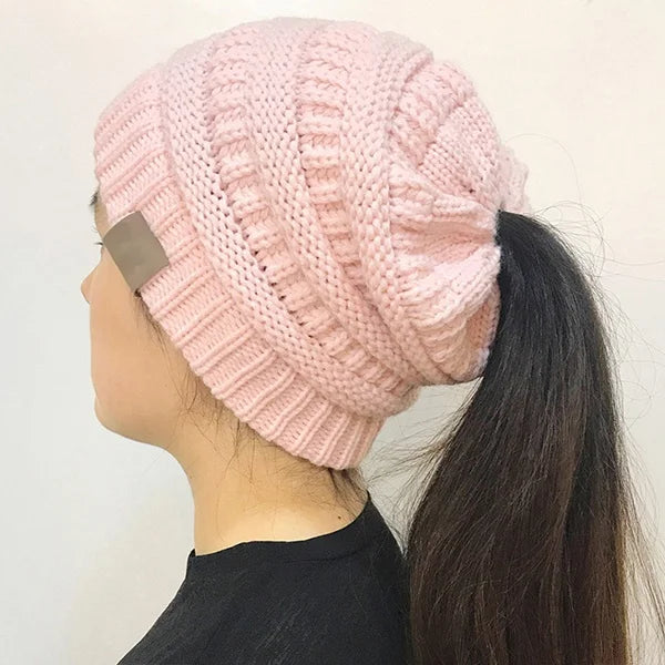 European and American Autumn and Winter Beanie Hat Popular Knitted Ponytail Hats Women Wool Beanie Hats